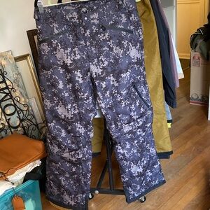 BODY GLOVE WOMENS NWOT SKI/SNOWBOARD INSULATED PANTS